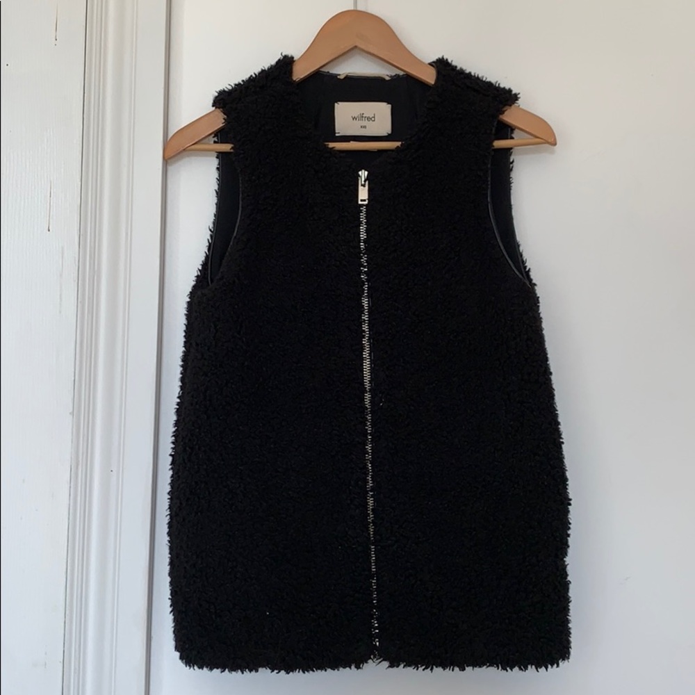 Wilfred Sherpa Vest